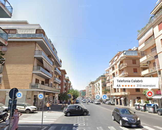 Foto BOCCEA BILOCALE CON TERRAZZO E BALCONE