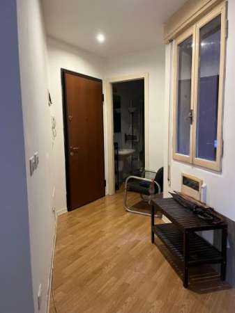 Foto BOLOGNA CENTRO -VIA MASCARELLA ARREDATO