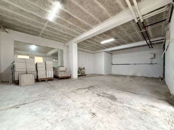 Foto Box - Garage - Posto Auto in Affitto a Verona Navigatori