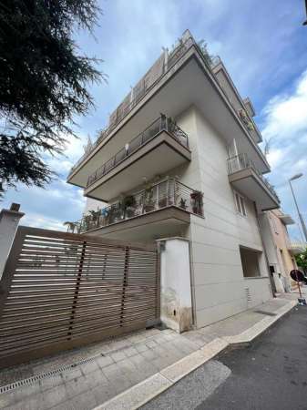 Foto Box in affitto a Bari