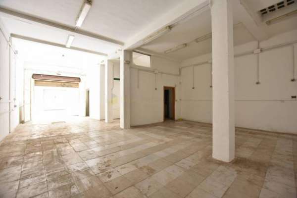 Foto Box in affitto a Pisa 97 mq  Rif: 1313168