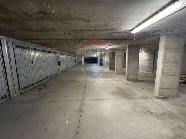 Foto Box in affitto a Varese