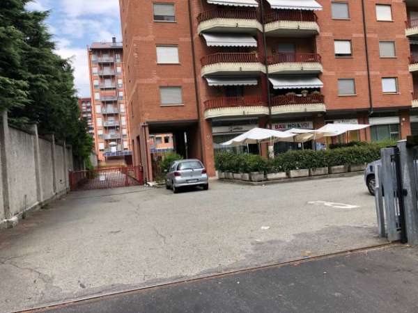 Foto Box in Strada Settimo