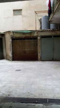 Foto Box/Garage via Caronda angolo via Ingegnere