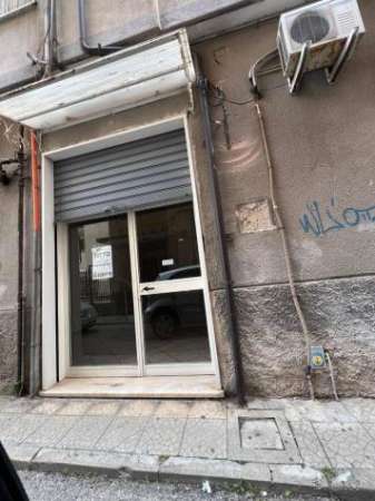 Foto Box/Posto auto - Battipaglia . Rif.: fitdepviama