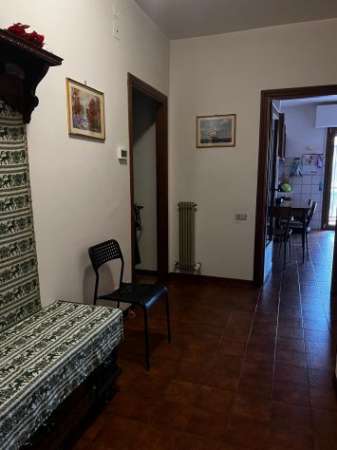 Foto camera affittasi perugia