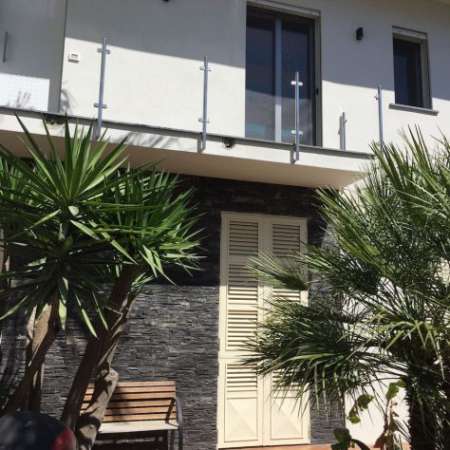 Foto Camera con Area Relax Esterna Privata,anche Ad Ore: Zona V.Vittorio Veneto