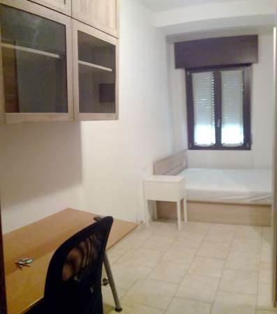 Foto Camera con bagno privato libera solo AGOSTO
