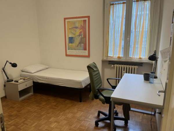 Foto CAMERA DA LETTO SINGOLA 270�