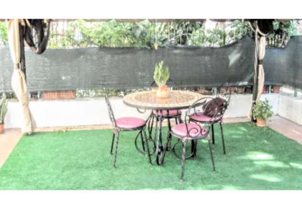 Foto Camera finemente arredata Belvedere Sampierdarena alta