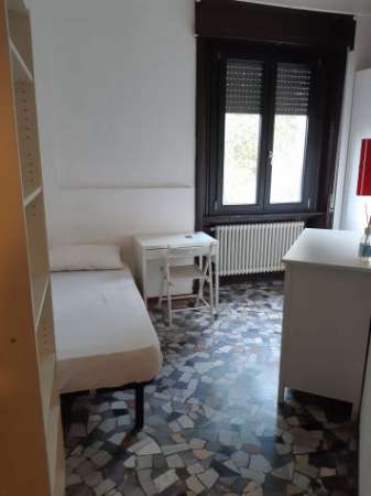 Foto Camera in affitto a Forl