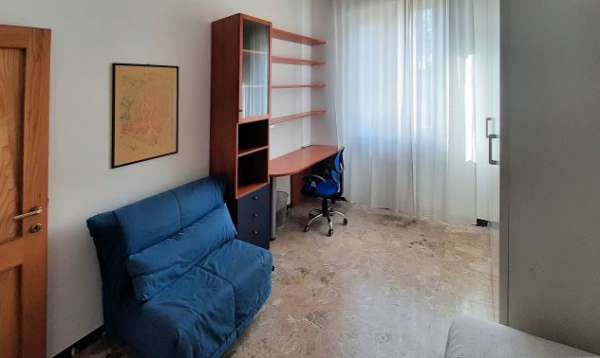 Foto Camera in affitto a Forl per studentesse