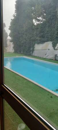 Foto Camera in affitto con piscina