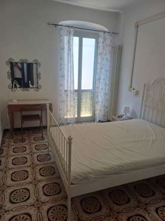 Foto Camera in affitto in appartamento