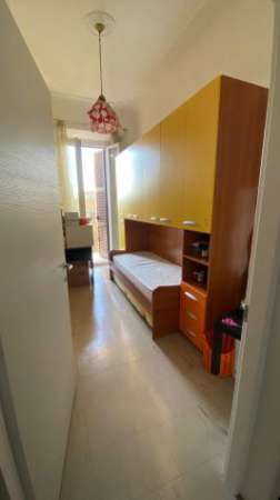 Foto Camera in affitto solo studentesse donne