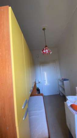 Foto Camera in affitto solo studentesse donne