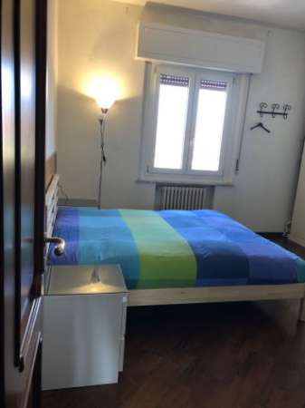 Foto Camera matrimoniale uso singola per ragazze in zona ospedale