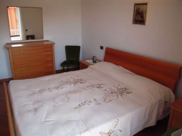 Foto Camera matrimoniale uso singolo