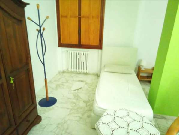 Foto Camera singola - Modena