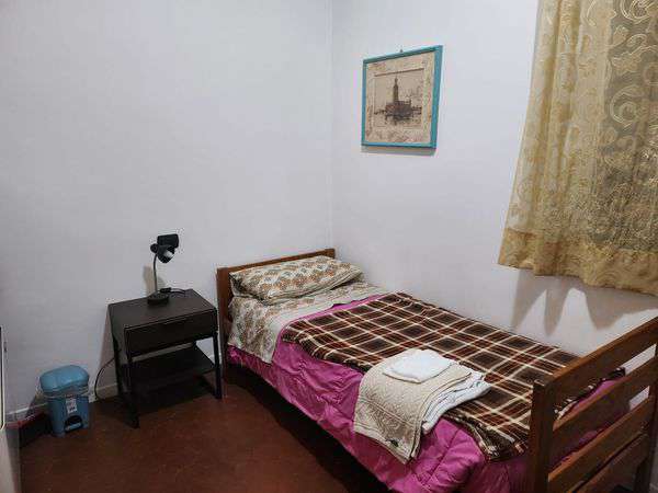 Foto Camera SINGOLA a due passi DAL CENTRO