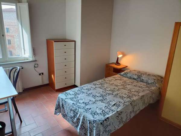 Foto camera singola con bagno privato