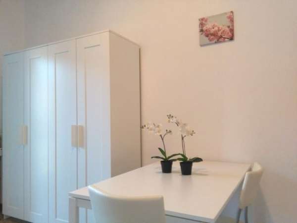 Foto Camera singola con balcone S2-S4-M3