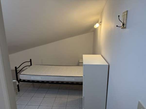 Foto Camera singola in centro storico Urbino