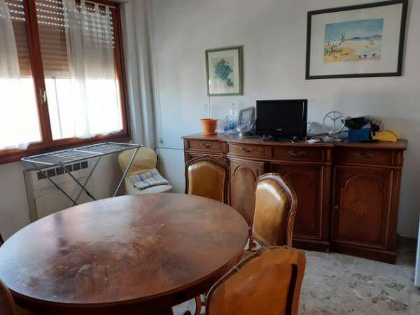 Foto Camera singola per studentessa a Porta a Lucca.