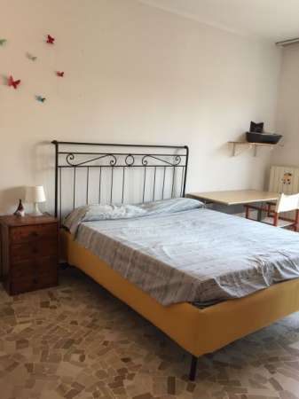 Foto Camera singola per studentessa Tibaldi