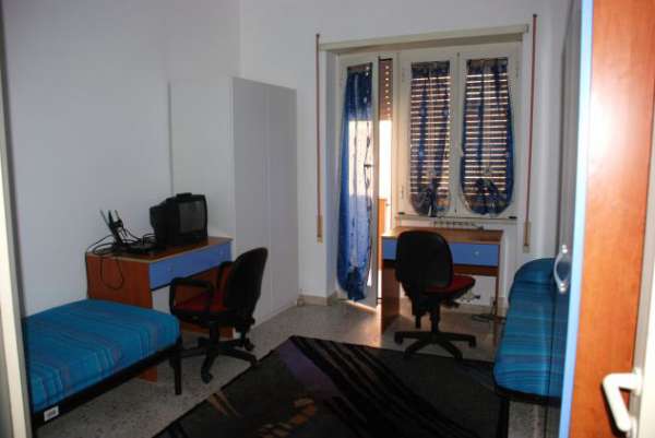 Foto camera singola per studenti universitari