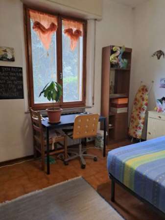 Foto CAMERA SINGOLA RAGAZZA VIA ARETINA PISPINI SIENA