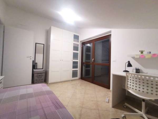 Foto CAMERA STUDENTESSA MT.100 UNIVERSIT CHIETI SCALO C/O VILLAGGIO UNIVERSITARIO
