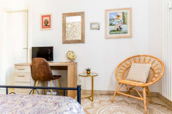 Foto Camera uso singola con bagno privato zona fiera  agosto- settembre