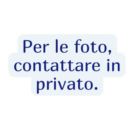 Foto Camera vicino al mare a viareggio