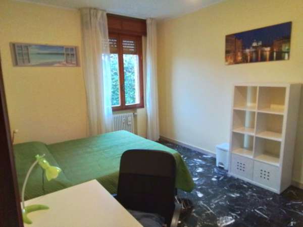 Foto Camere arredate Modena zona San Faustino