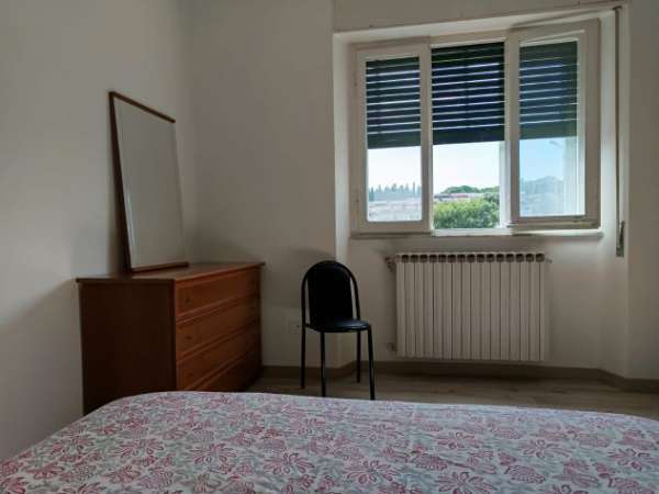 Foto CAMERE IN AFFITTO IN ZONA ELCE
