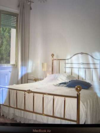 Foto Camere per studentesse adiacenti al viale delle Piagge