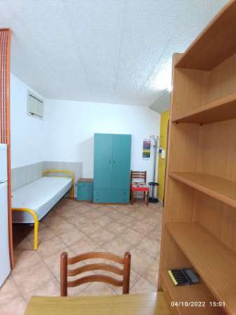 Foto Camere per studentesse universitarie a Messina Centro