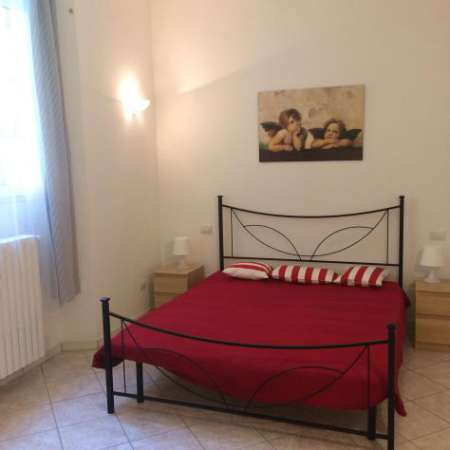 Foto Camere SINGOLE e MATROMNIALI uso singola da 400€