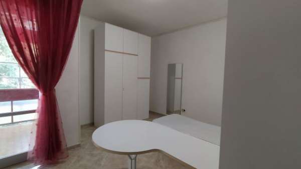 Foto CAMERE SINGOLE PER STUDENTESSE VICINO UNIVERSITA' UD'A CHIETI SCALO