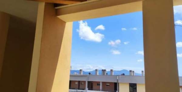 Foto CAPANNELLE BILOCALE CON TERRAZZO