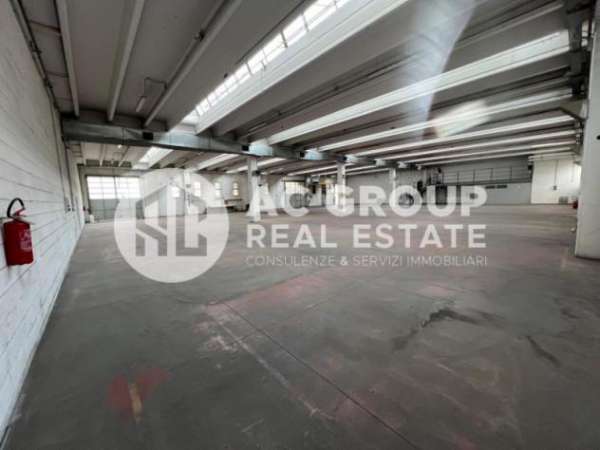 Foto Capannone a Saronno - Rif. cap.saronno.el