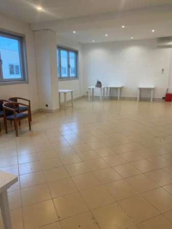 Foto Capannone artigianale in affitto a Livorno 108 mq  Rif: 1063355