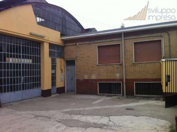 Foto CAPANNONE CON UFFICIO IN AFFITTO A COLOGNO MONZESE