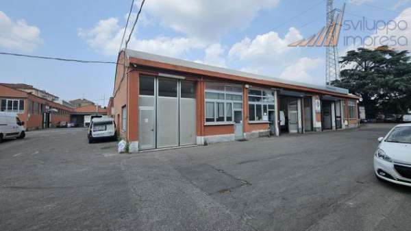 Foto CAPANNONE IN AFFITTO A BRUGHERIO