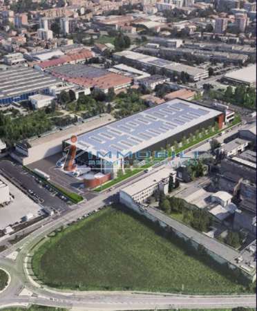 Foto Capannone in Affitto a Novate Milanese