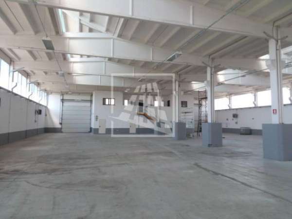 Foto Capannone in affitto a Reggio Emilia - 1 locale 2022mq
