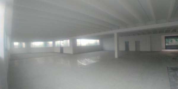 Foto Capannone in affitto a Settimo Milanese - 4 locali 1200mq