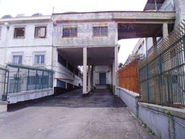 Foto Capannone Industriale - Casandrino . Rif.: CAPANNONE CASANDRINO