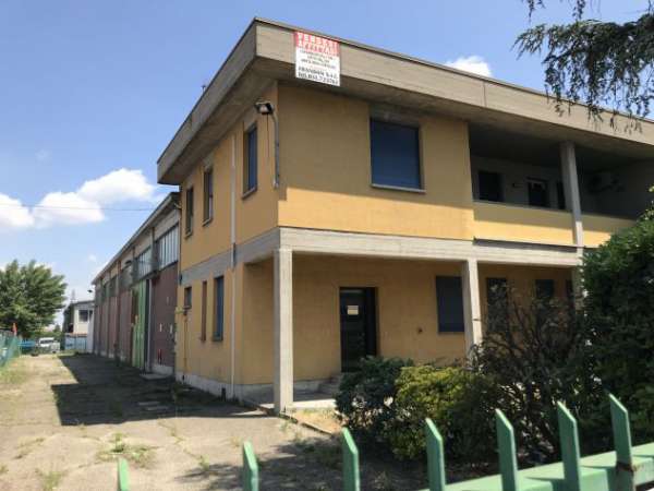 Foto Capannone industriale in affitto